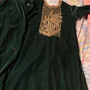 velvet shalwar kameez medium
